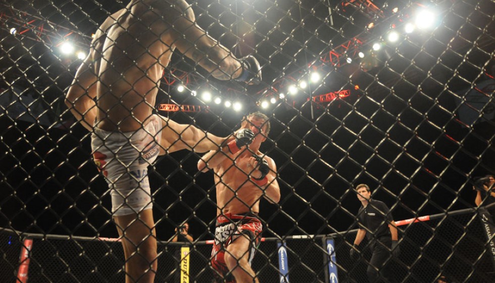 UFC Event in Perth: Du Plessis Retains Title