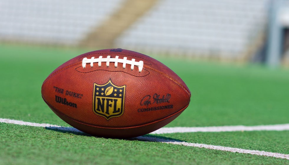 An Unprecedented First: Amazon's Foray into NFL Playoff Streaming